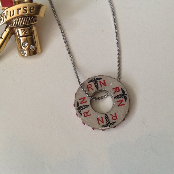 Vintage Avon #1 Nurse Tac Pin & RN Caduceus Necklace - Picture 4 of 6